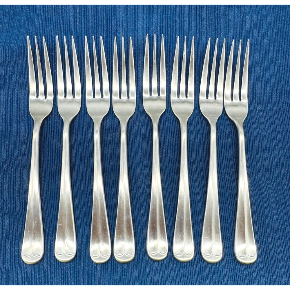 Towle Supreme Cutlery Liberty Bell Dinner Fork 3 Tine Japan Lot of 8